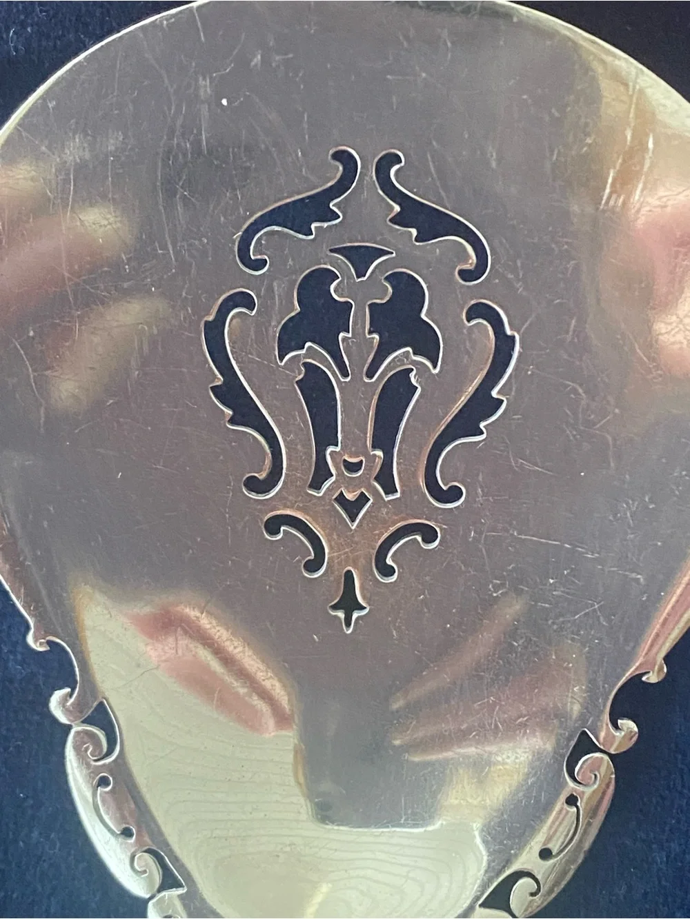 Vintage Grande Baroque tomato server spoon 8 1/4 inches